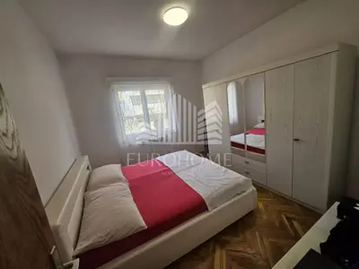 Višnjik, 1-Zimmer-Wohnung + Parkplatz, Langzeitmiete - 10
