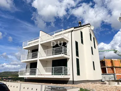Apartment 59.7 m², Rogoznica - sea and island views