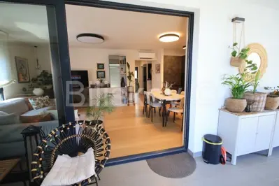 Split, Žnjan prodaja stan 76,50 m² + 2 parkinga - 10