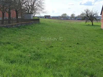 Building land 2 720 m², Odranski Obrež, beautiful location