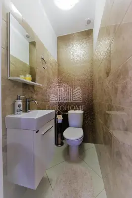 Apartment property 115.85 m², Sali - established tourist business - 18