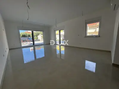 Wohnung 109,5 m², Vodice - Erdgeschoss, Garten und 2 Parkplätze - 11