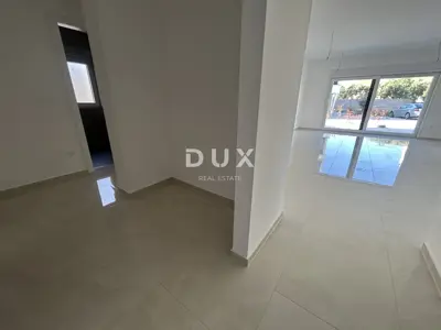 Wohnung 109,5 m², Vodice - Erdgeschoss, Garten und 2 Parkplätze - 20