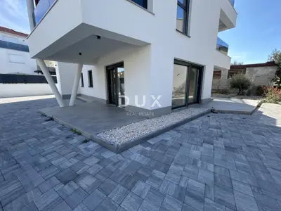Wohnung 109,5 m², Vodice - Erdgeschoss, Garten und 2 Parkplätze - 10