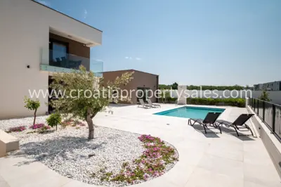 House with a pool, Vrsi near Zadar - 4 apartments - 3