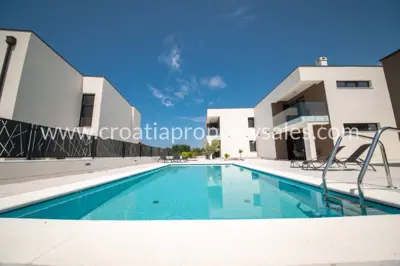 House with a pool, Vrsi near Zadar - 4 apartments - 13