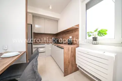 House with a pool, Vrsi near Zadar - 4 apartments - 5