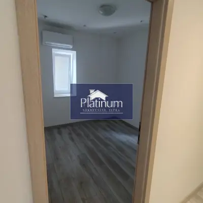 Stan 73 m², Pula Centar - renoviran i balkon - 14