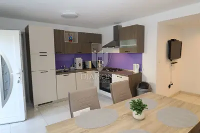Stan, Pula Centar, 3 spavaće sobe i terasa - 3