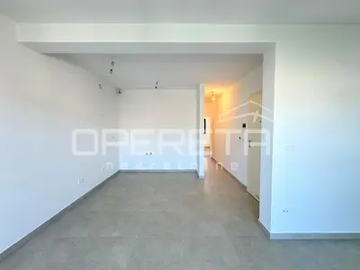 Sunny two-bedroom apartment with roof terrace (64 m²) - 2 min from the beach, Okrug Gornji - 3