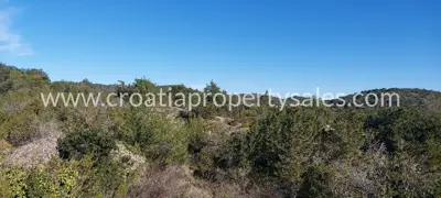 Landwirtschaftsfläche 11.607 m², Insel Vis - in Meeresnähe - 6