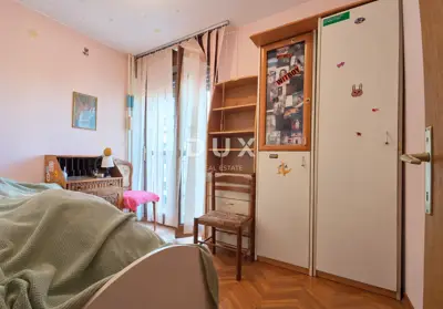 Stan 77 m², Belveder, Rijeka - pogled na more i balkon - 16