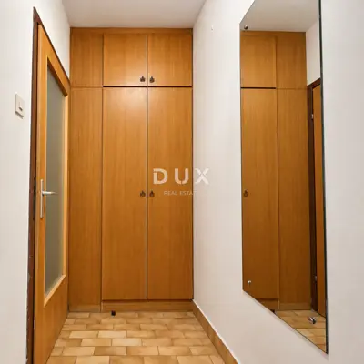 Stan 77 m², Belveder, Rijeka - pogled na more i balkon - 20