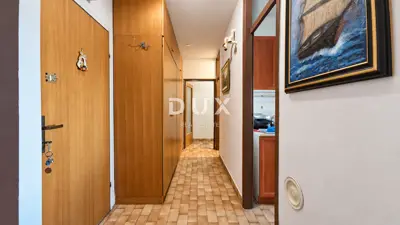 Stan 77 m², Belveder, Rijeka - pogled na more i balkon - 19