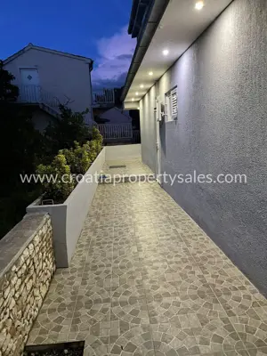 Haus 330 m², Rogoznica in der Nähe des Meeres und des Zentrums - 5