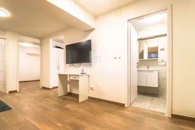 Poslovni prostor 110 m², Trešnjevka - tri prostora - 3