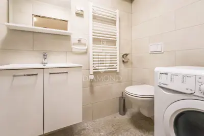 Poslovni prostor 110 m², Trešnjevka - tri prostora - 11