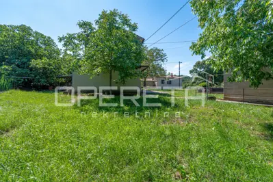 Grundstück 23.900 m², Šumber - drei Steinhäuser und Ruhe - 6