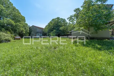 Grundstück 23.900 m², Šumber - drei Steinhäuser und Ruhe - 7