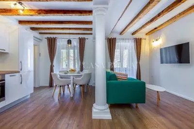 Wohnung in Rijeka, Centar - luxuriös eingerichtet, 2 Schlafzimmer - 2