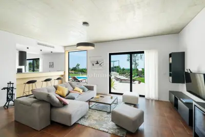 Vila 209 m², Orihi u Barbanu, bazen i otvoren pogled - 15