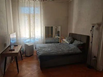 Stan 96 m², Pula Centar - 3 spavaće sobe i terasa - 3
