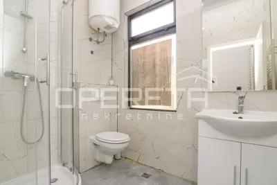 Poslovni prostor 44 m², Donji grad, mirno dvorište - 6