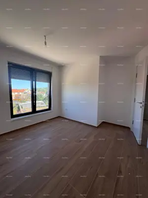 Valbandon! Doetažni stan. Blizina plaža. - 18