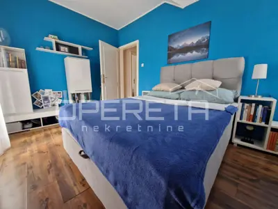 House 130 m², Gospić Centar - apartment and commercial premises - 11
