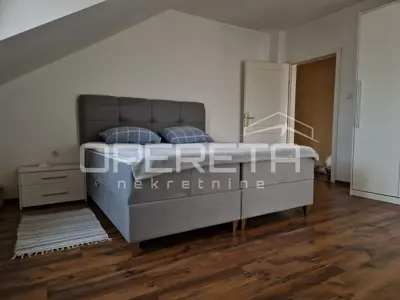 House 130 m², Gospić Centar - apartment and commercial premises - 12