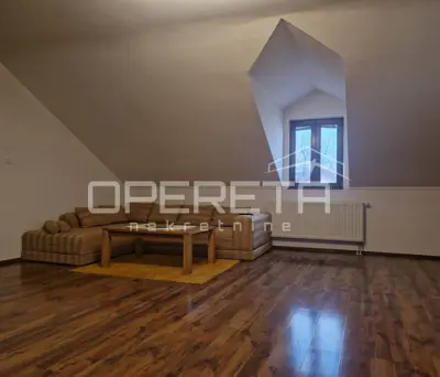 House 130 m², Gospić Centar - apartment and commercial premises - 16