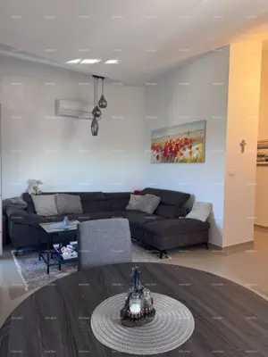 Pleasant apartment on the 3rd floor - 57 m² - 2 bedrooms - 21