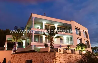 Kuća, Split, 350 m², 2 500 000 € - 2