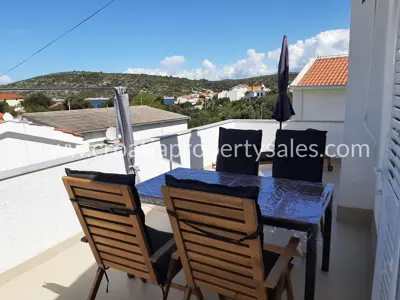 Kuća 391 m², Rogoznica - mirna uvala - 14