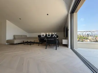 OPATIJA, CENTAR - penthouse u centru Opatije s više terasa, panoramski - 20