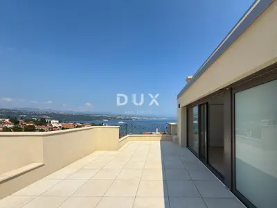 OPATIJA, CENTAR - penthouse u centru Opatije s više terasa, panoramski - 16