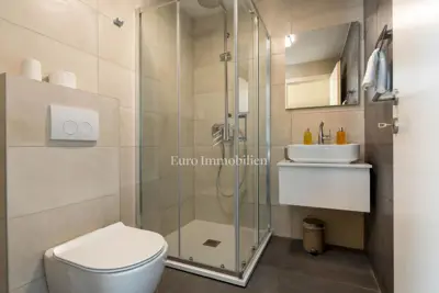 Vila 170 m², Sveti Lovreč Labinski - pogled na more i bazen - 17