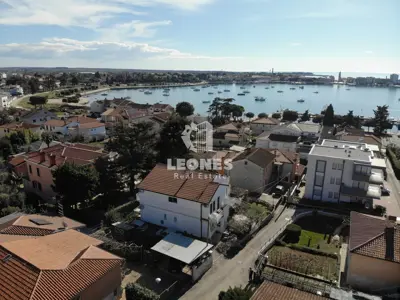 Kuća 227 m², Umag - od mora 150 m - 2