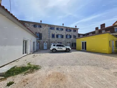Steinhaus 174 m², Svetvinčenat - Pool und Hof - 3