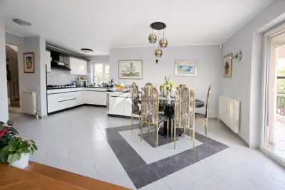 House for sale in Škurinje, 240 m² - 2