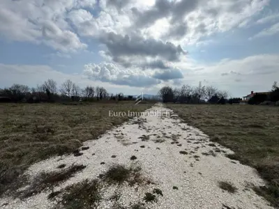 Građevinsko zemljište 966 m², Labin - mirna lokacija - 5