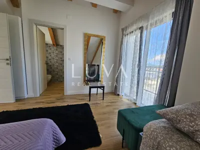Villa 380 m², Koprivno - Pool und Panoramablick - 9