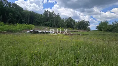 ISTRA, PIĆAN - Grundstück zum Bauen im authentischen Istrien - 9