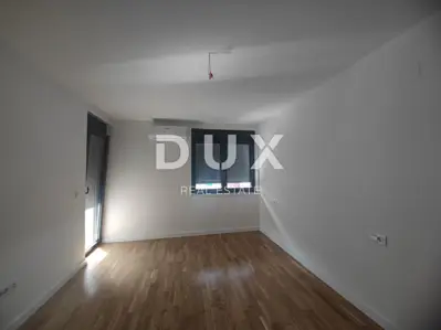 Penthouse 270 m², Krk - pool and panoramic view - 19