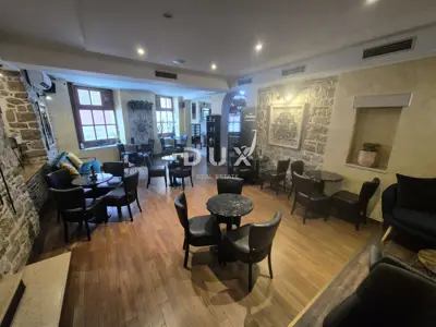 Commercial space 152 m², Rovinj - historical core - 3