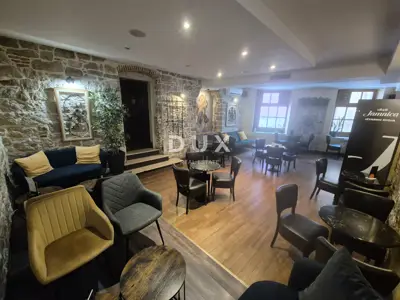 Commercial space 152 m², Rovinj - historical core - 4