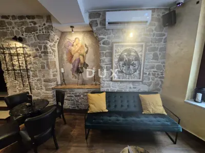 Commercial space 152 m², Rovinj - historical core - 7