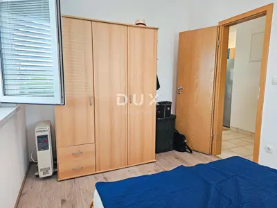 House 214 m², Barbat na Rabu - 100 m from the sea and boat moorings - 15
