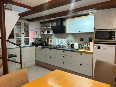 Apartment 71 m², Pula - Kaštanjer, two-level Austro-Hungarian - 21