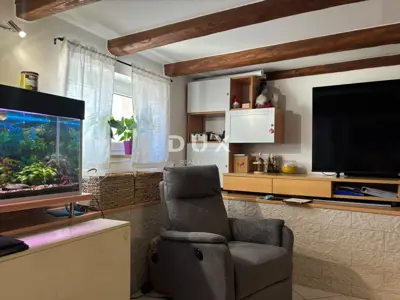 Apartment 71 m², Pula - Kaštanjer, two-level Austro-Hungarian - 14